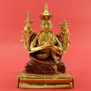 9.25" Karmapa statue
