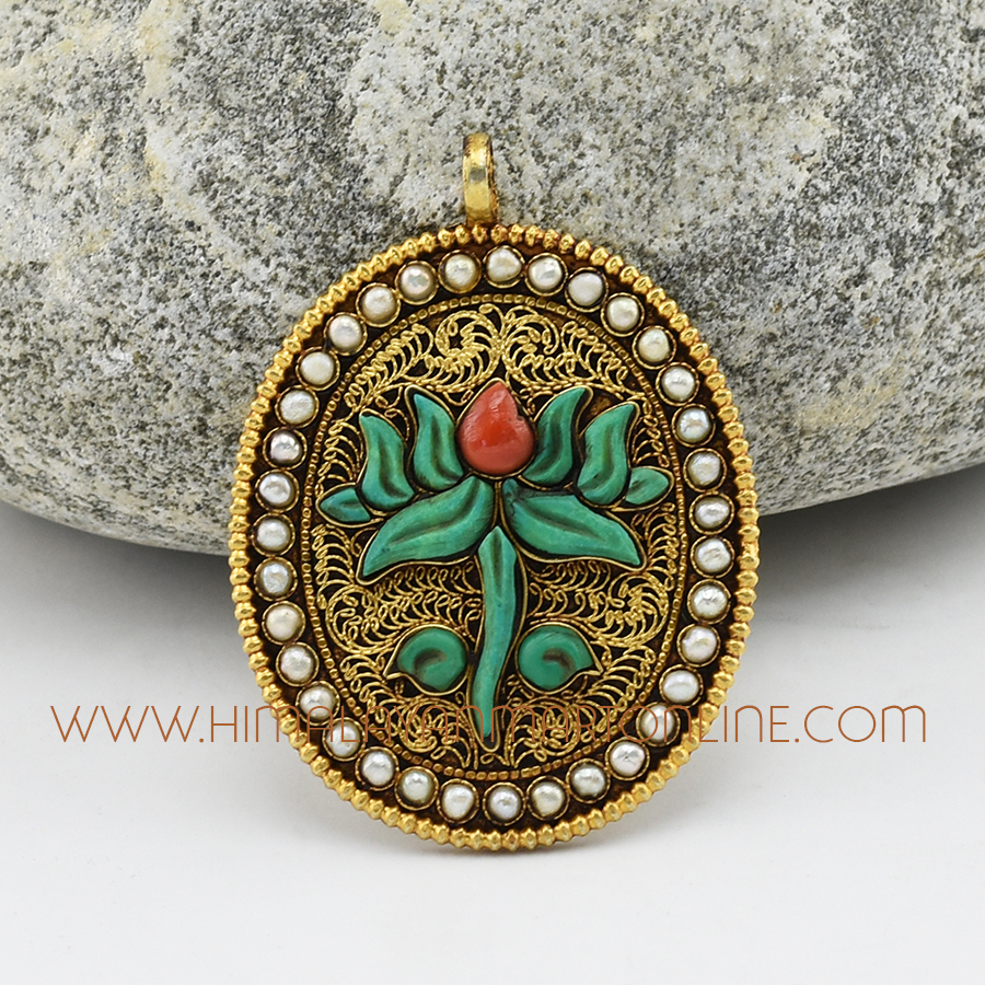 Kamala – Lotus Flower Silver Pendant