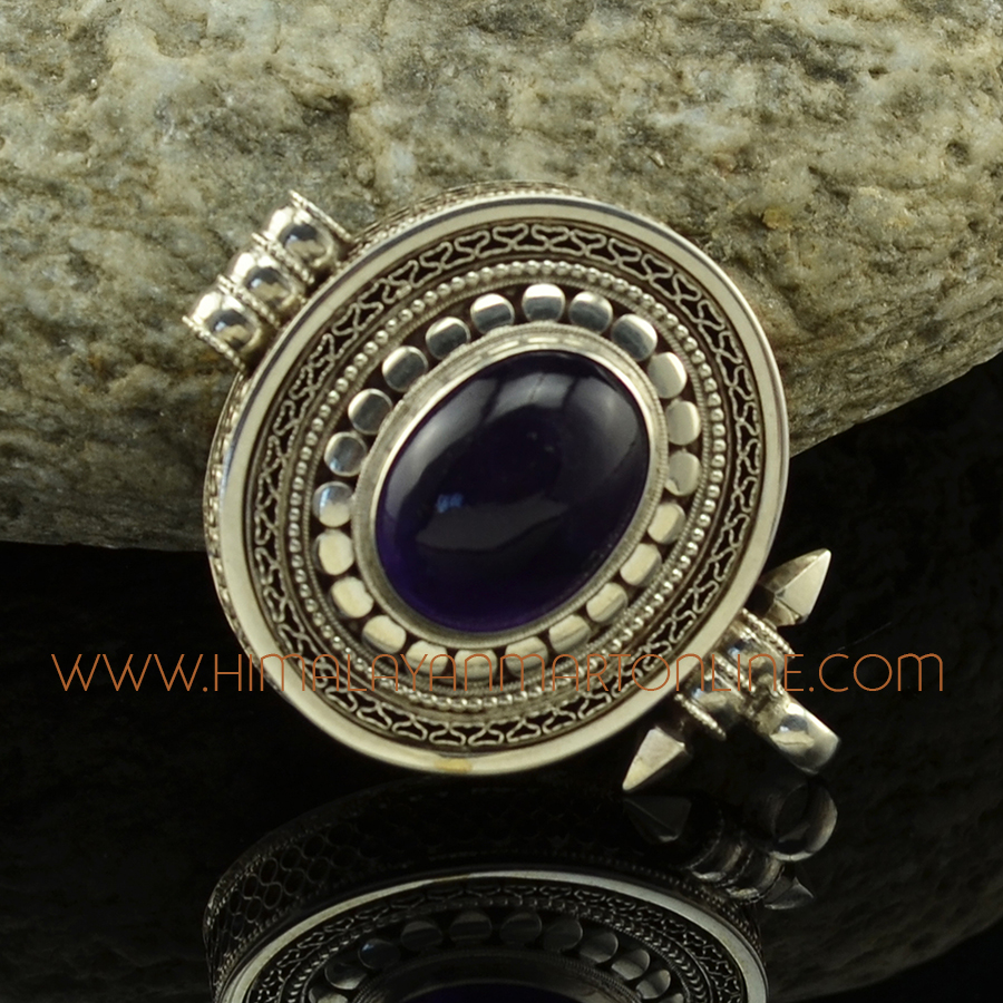 Amethyst Stone Silver Oval Pendant