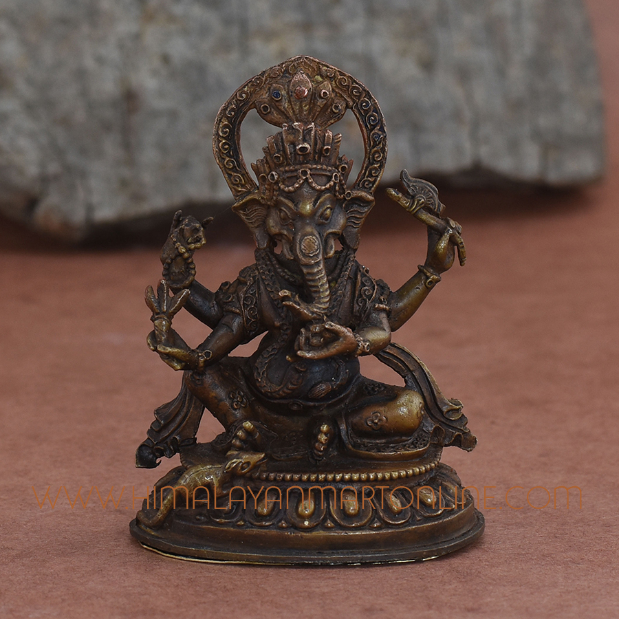 4 Armed Ganesha Statue
