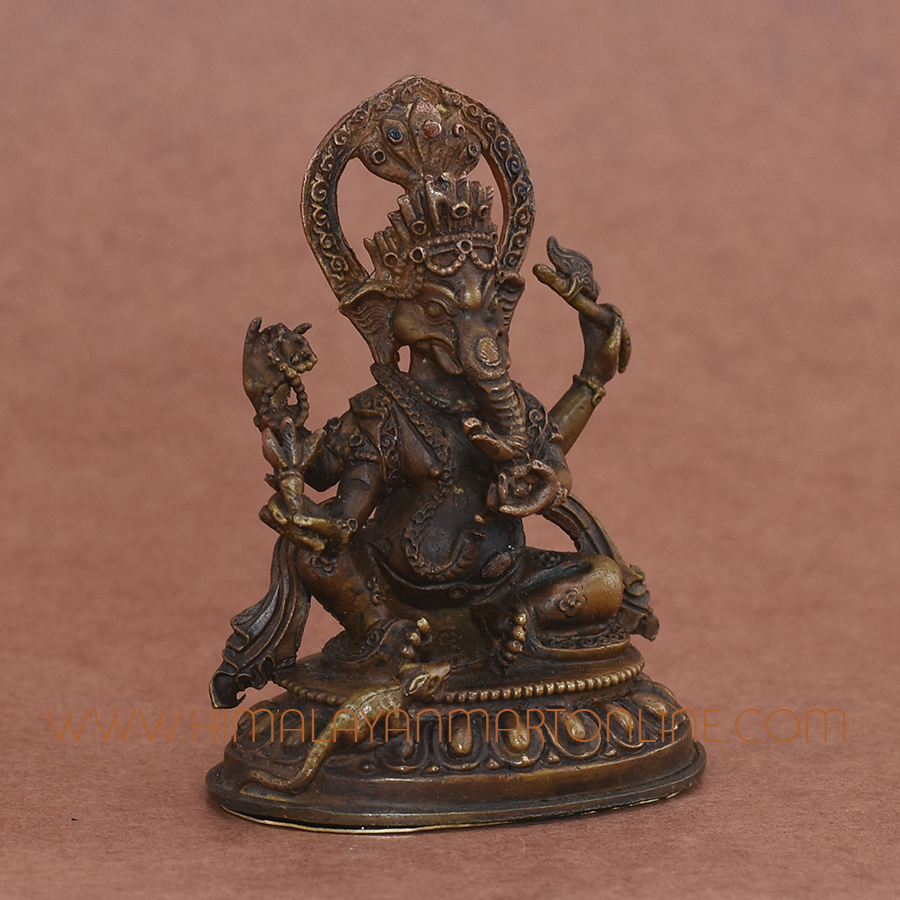 4 Armed Ganesha Statue