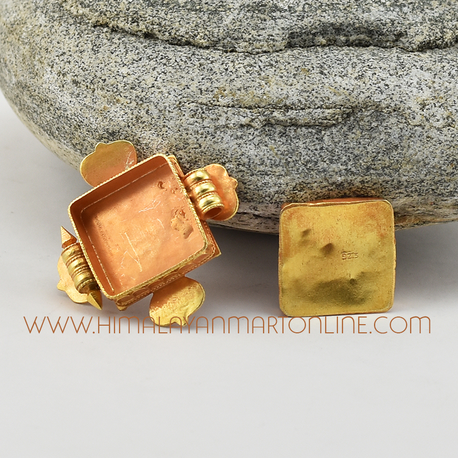 Ghau Silver Pendant