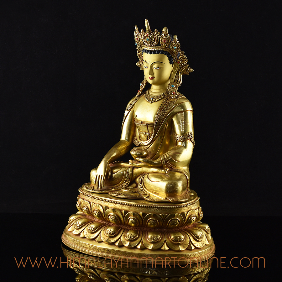 Crowned Shakyamuni Buddha Statue