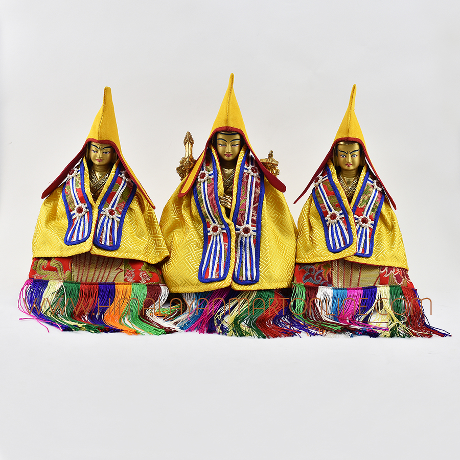 Robes Dress Guru Statues