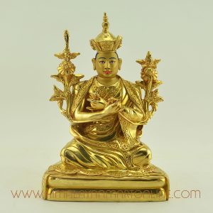 16th Gyalwa Karmapa Statue