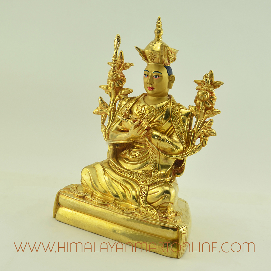 16th Gyalwa Karmapa Statue