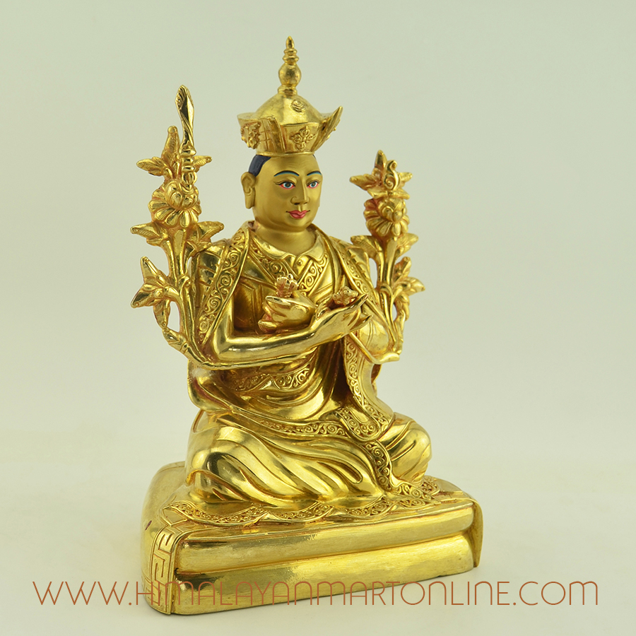 16th Gyalwa Karmapa Statue