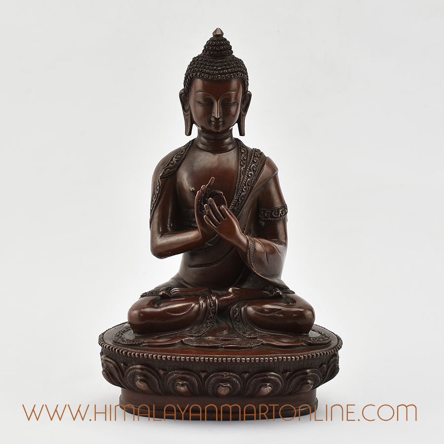 Vairochana Buddha Statue