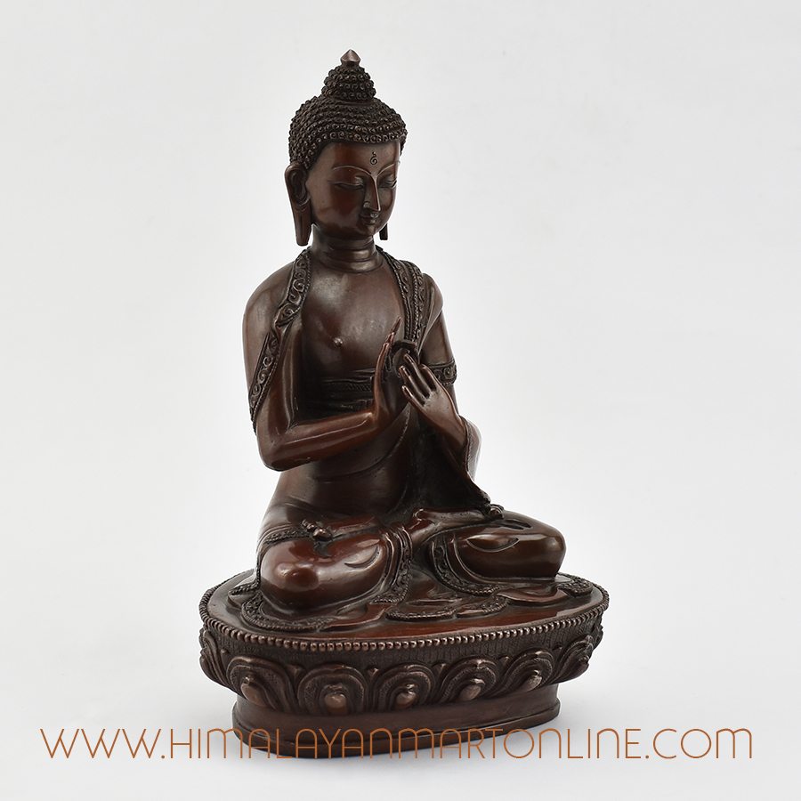 Vairochana Buddha Statue