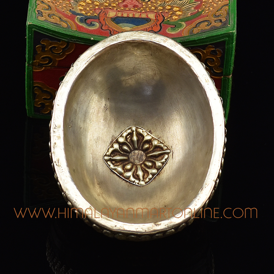 Chenrezig Carved Resin Kapala