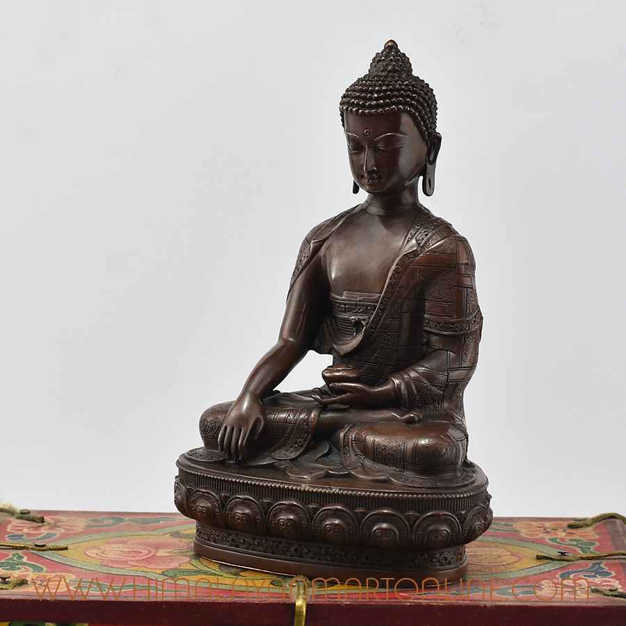 Shakyamuni Buddha Small-Statue Left Detail